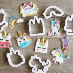 Outlet Cerf Dellier Découpoirs Licorne Assortis (X 8)
